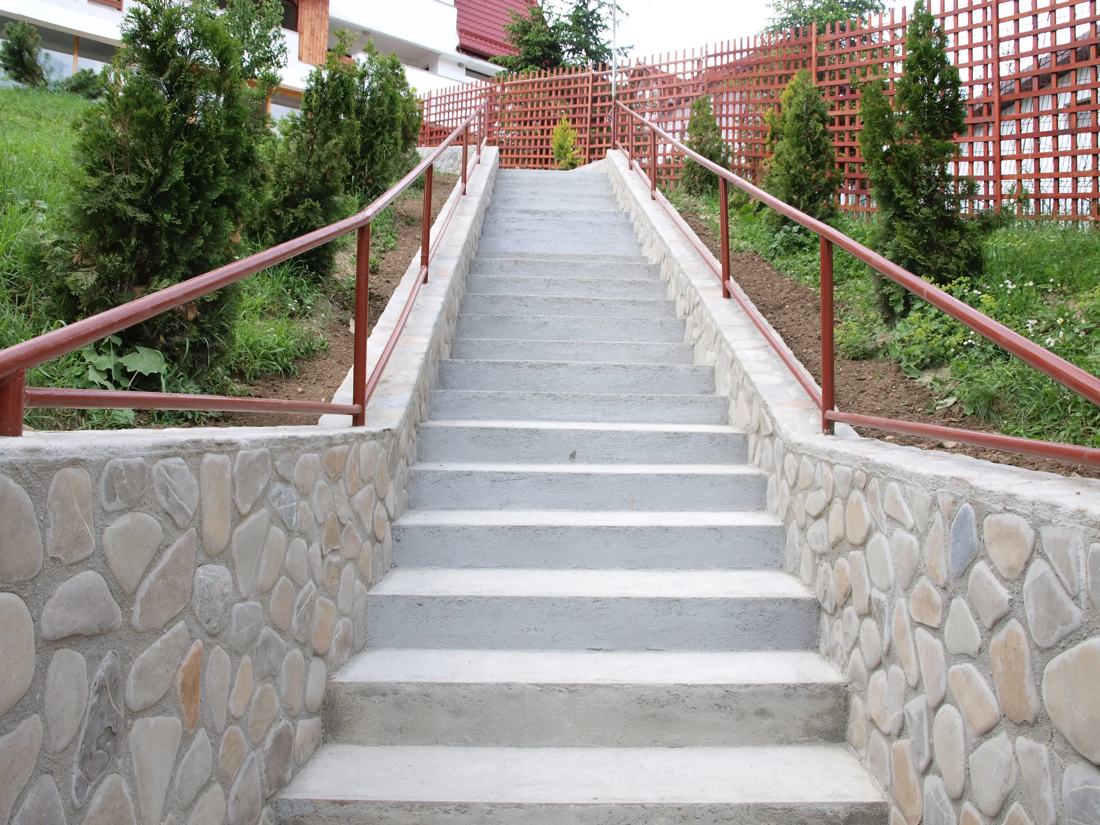 scară