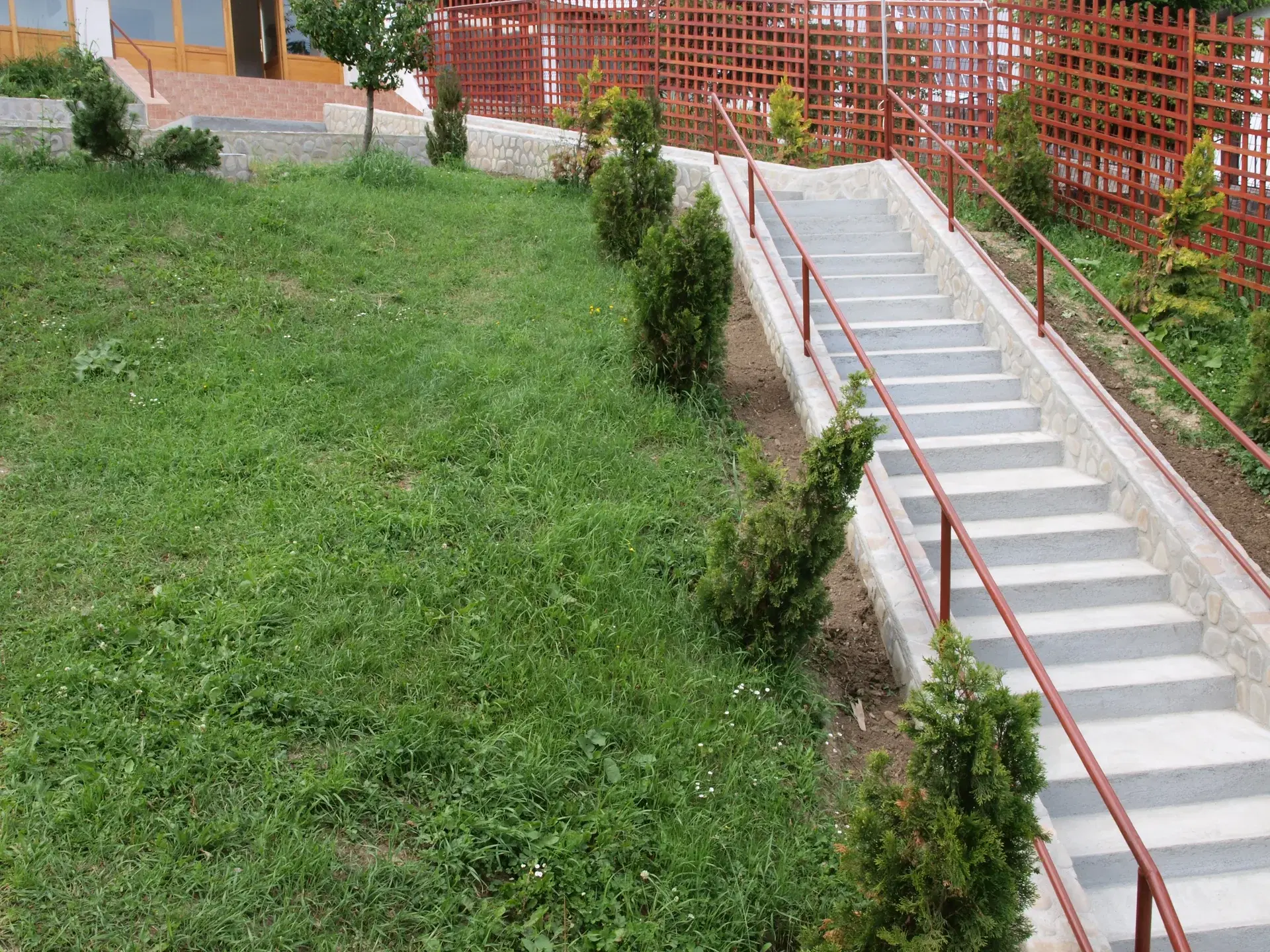 scară
